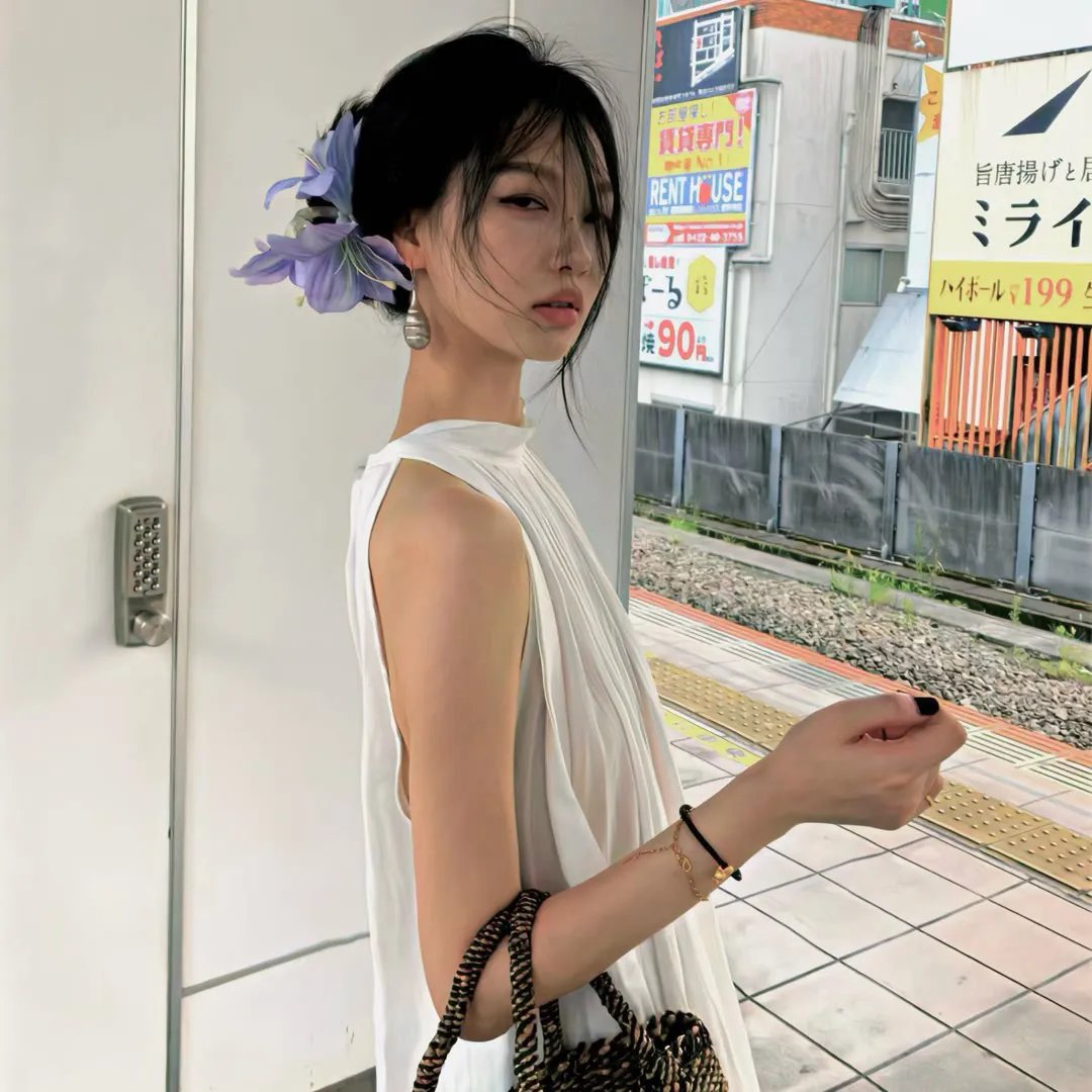 三条黑暗的街道